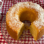 Easy and quick cornmeal and coconut cake