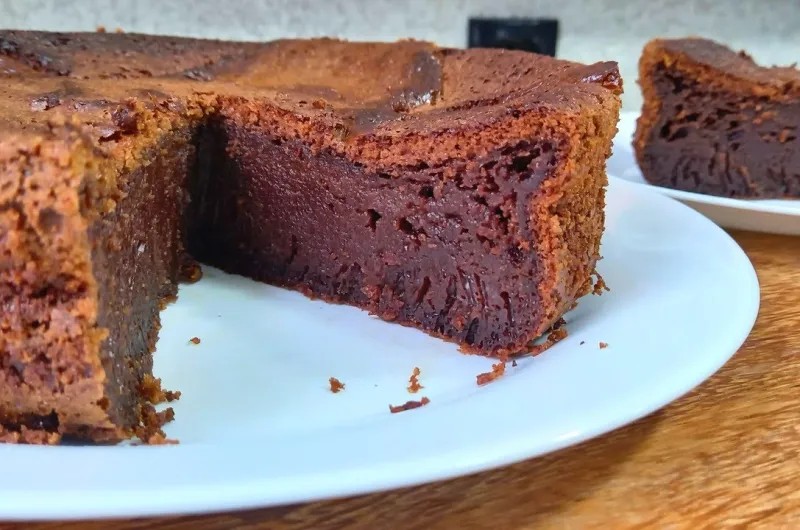 Super Molhadinho Chocolate Cake