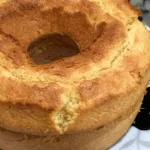 Cornmeal cake in blender