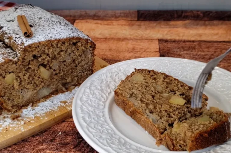 Wholemeal Apple and Banana Cake