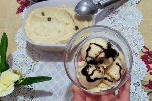 Ice Cream Made with 2 Ingredients