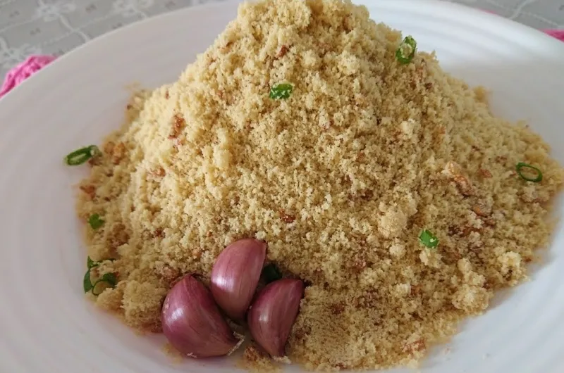 garlic farofa