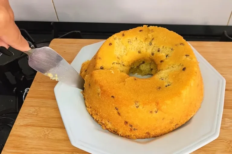 Passion fruit cake