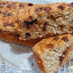 Banana Cake with Oats and Chocolate