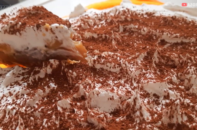 Banoffee with Dulce de Leche and Banana