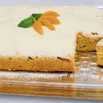 How to Make Peach Cake in Syrup