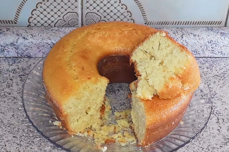 Super Fluffy Water Cake