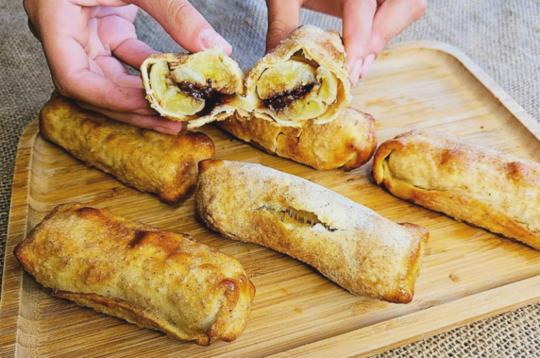 Banana and Chocolate Rolls with Pastry Dough in the Air Fryer
