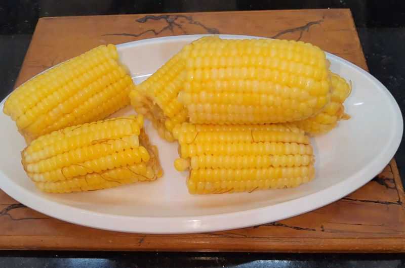 How to Cook Sweet Corn