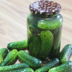 How to Make Pickled Cucumbers