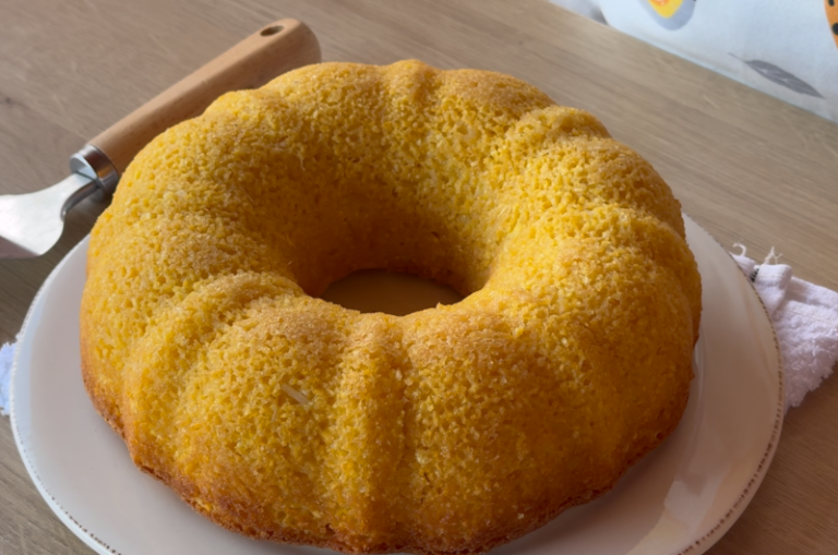 EASY CORN CAKE RECIPE MADE WITH FLAKES